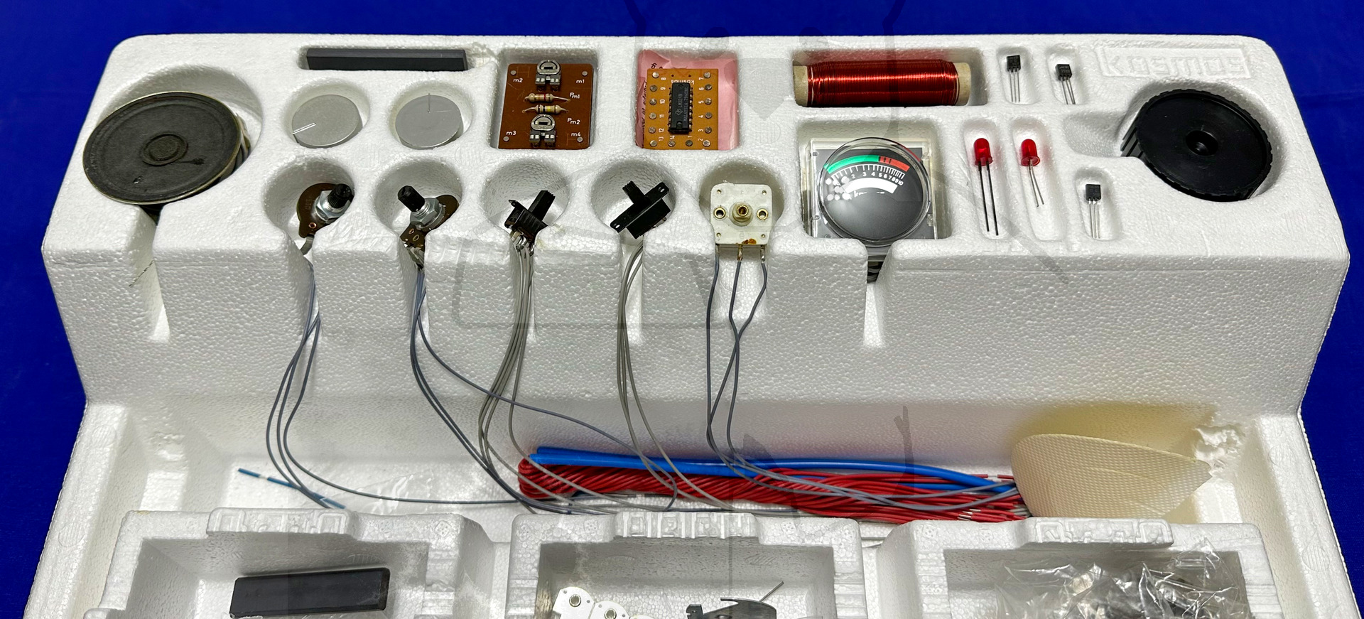 Kosmos Elektronik Labor E200 Inhalt